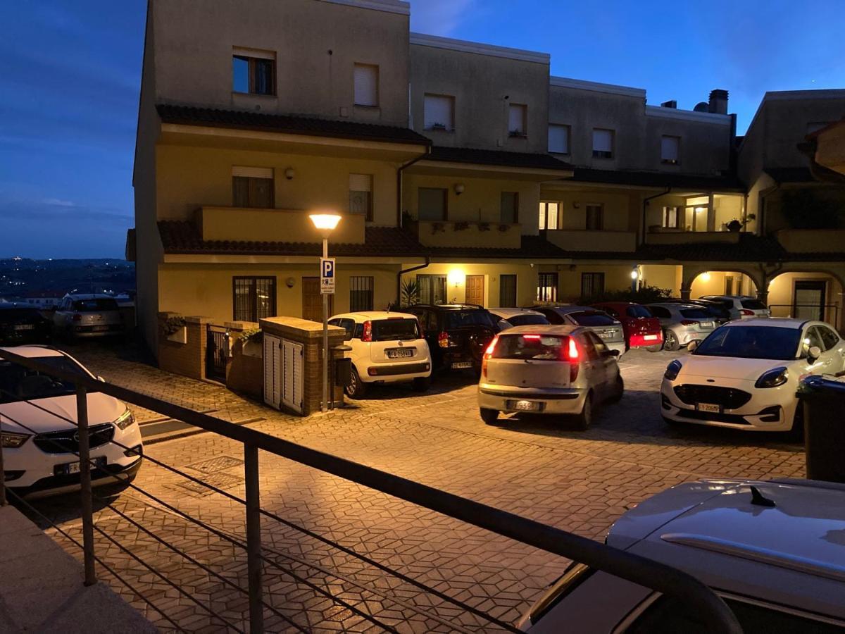 Rosso Di Sera Castelfidardo Luaran gambar